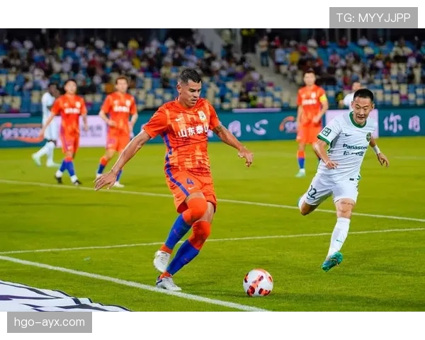 广州队中超前景分析：挑战与机遇并存，重返巅峰之路引关注