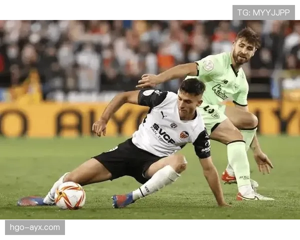 埃尔切保级决战在即，强势表现点燃西甲生存希望