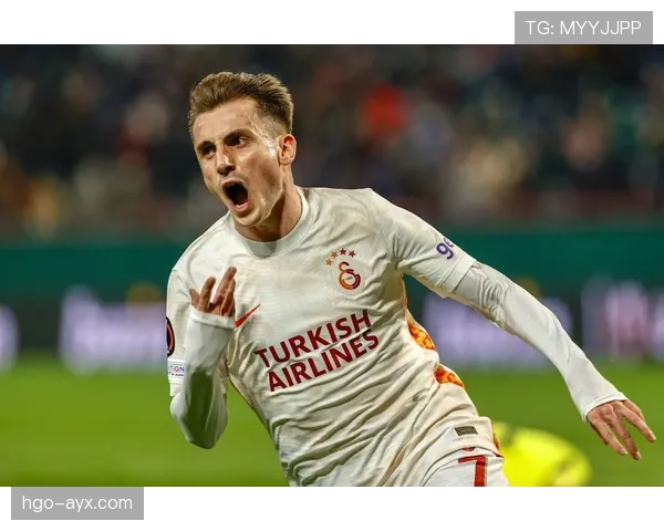 加拉塔萨雷在本赛季表现稳健，凭借边路进攻展示强大实力