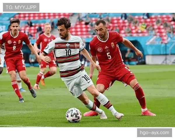 匈牙利中场三人组